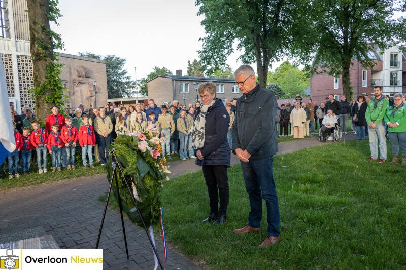 overloon-herdenkt-slachtoffers-tweede-wereldoorlog-04-05-2025-19-standard-o1f6ml.jpg