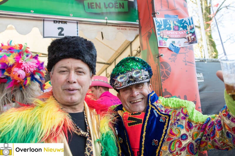 overloons-elfde-van-de-elfde-pleinfeest-groeit-uit-tot-de-carnavalsopener-in-brabant-11-11-2024-100-standard.jpg