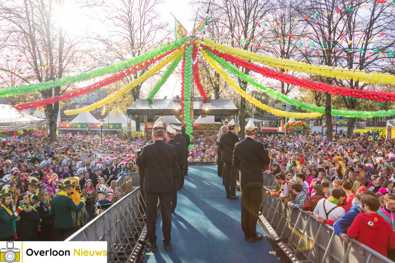 overloons-elfde-van-de-elfde-pleinfeest-groeit-uit-tot-de-carnavalsopener-in-brabant-11-11-2024-108-standard.jpg