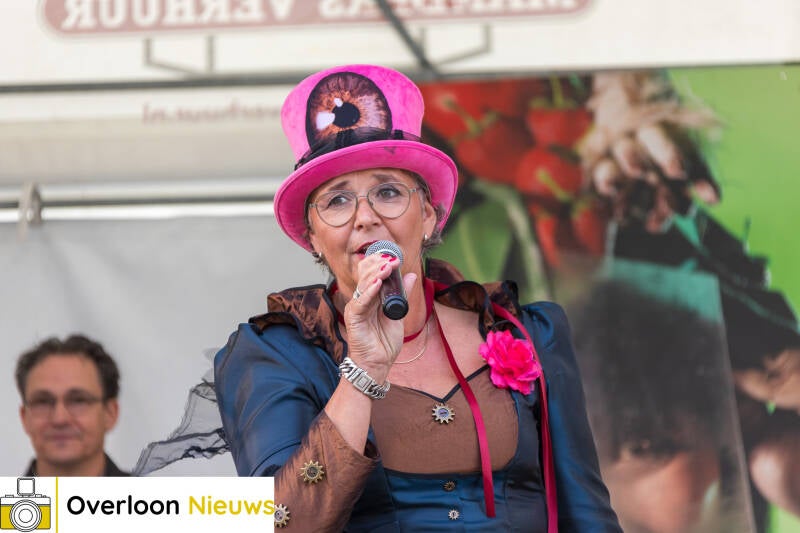 schijt-aan-de-grens-festival-feestelijk-geopend-24-08-2024-021-standard.jpg