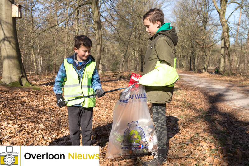 scouting-helpt-een-handje-bij-landelijke-opschoondag19-03-2022--5.jpg