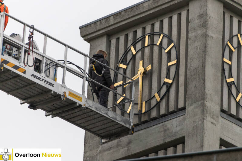 start-werkzaamheden-aan-wijzerplaatverlichting-kerktoren-26-09-2025-03-standard.jpg