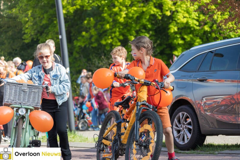 stichting-oranjefeesten-overloon-kijkt-terug-op-geslaagde-koningsdag-26-04-2025-06-standard.jpg