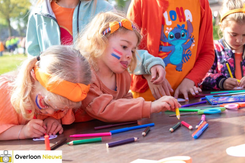 stichting-oranjefeesten-overloon-kijkt-terug-op-geslaagde-koningsdag-26-04-2025-36-standard.jpg