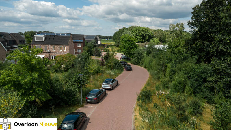 team-lokaal-trekt-aan-de-bel-over-parkeeroverlast-rond-zooparc-03-07-2026-5-standard-vsws3b.jpg