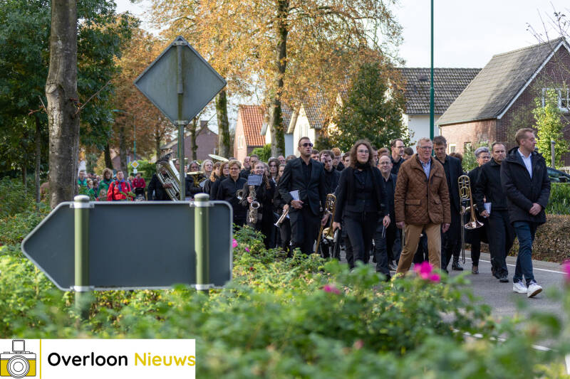 vieren-en-herdenken-80-jarige-bevrijding-van-overloon-13-10-2024-50-standard.jpg