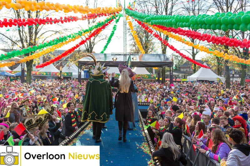 vijfdeeditiepleinfeestvordekerkoptplein11-11-2023-130.jpg