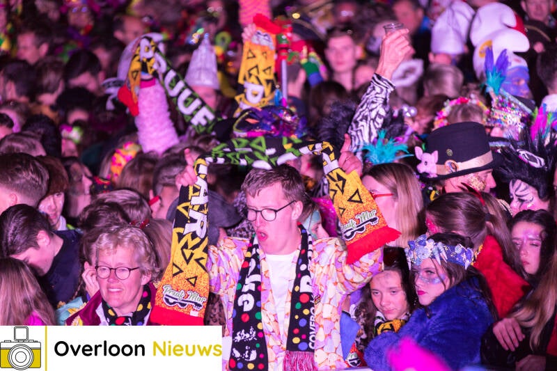 vijfdeeditiepleinfeestvordekerkoptplein11-11-2023-218.jpg