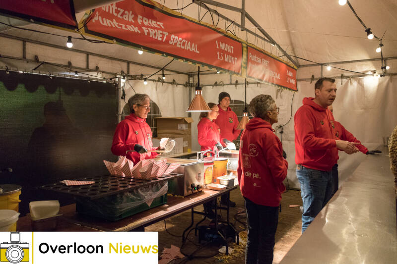 vijfdeeditiepleinfeestvordekerkoptplein11-11-2023-271.jpg