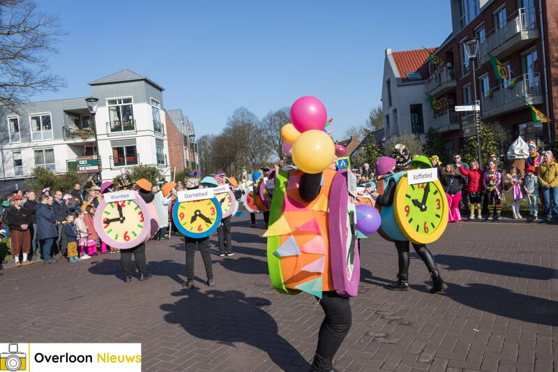 vrolijke-carnavalsoptocht-brengt-kleur-en-vreugde-02-03-2025-063-standard.jpg