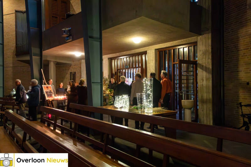 zanggroep-palet-viert-25-jarig-jubileum-met-concert-palet-kleurt-zilver-10-10-2026-12-standard-lf399j.jpg