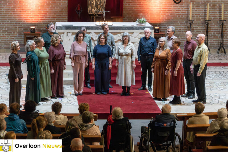 zanggroep-palet-viert-25-jarig-jubileum-met-concert-palet-kleurt-zilver-10-10-2026-24-standard-wtdqka.jpg