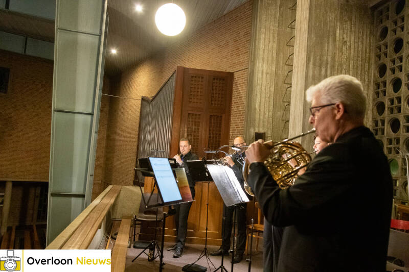 zanggroep-palet-viert-25-jarig-jubileum-met-concert-palet-kleurt-zilver-10-10-2026-28-standard-c3wb2w.jpg