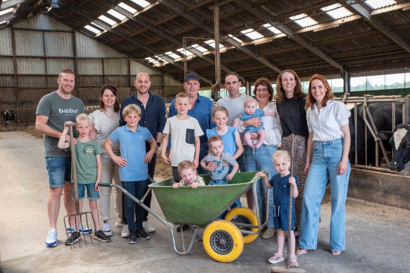Grote groepenfotoshoot op locatie in Deurne door Johan Bouwmans Fotografie