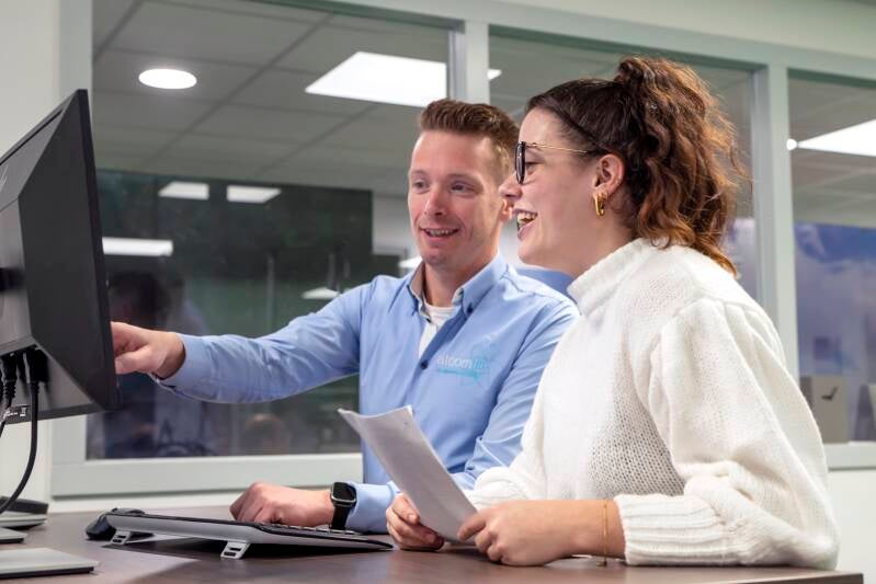 Bedrijf in Beeld door Johan Bouwmans Fotografie uit Deurne. Uw zakelijke portret gemaakt in mijn studio of buiten op een prachtige locatie. Uw bedrijf gefotografeerd door Johan Bouwmans Fotografie uit Deurne Fotografie Deurne Helmond Asten Someren Venray.