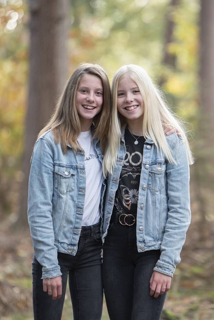 Kinderfotograaf Johan Bouwmans Fotografie, fotograaf in Deurne en omstreken. Minishoots.nl by Johan Bouwmans Fotografie is gespecialiseerd in MiniShoots. Ideaal voor kinderfotografie en gezinsfotografie. Een MiniShoot van 30 minuten is vaak voldoende om e