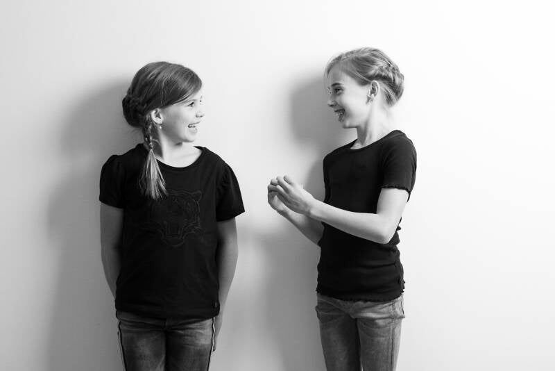 Johan Bouwmans uit Deurne is een kinderfotograaf, gespecialiseerd in kinderen en gezinnen. Fotoshoot vinden plaats op locaties rondom Deurne, Venray, Helmond en Horst. Maar ook in mijn fotostudio in Deurne