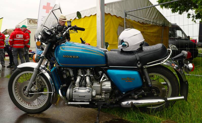 dsc09935-standard.jpg