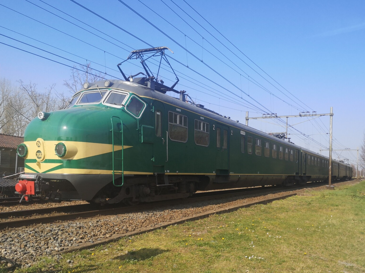 Mat. '54 (Hondekop) | treinfanaat.jouwweb.nl