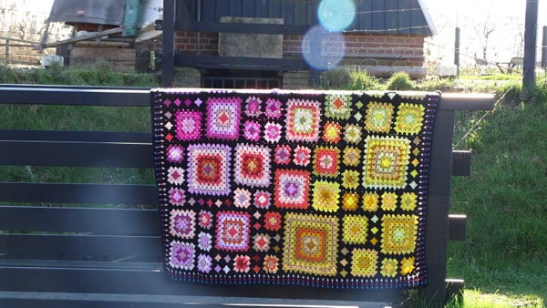 Wonderfull World of Colours - Granny Blanket