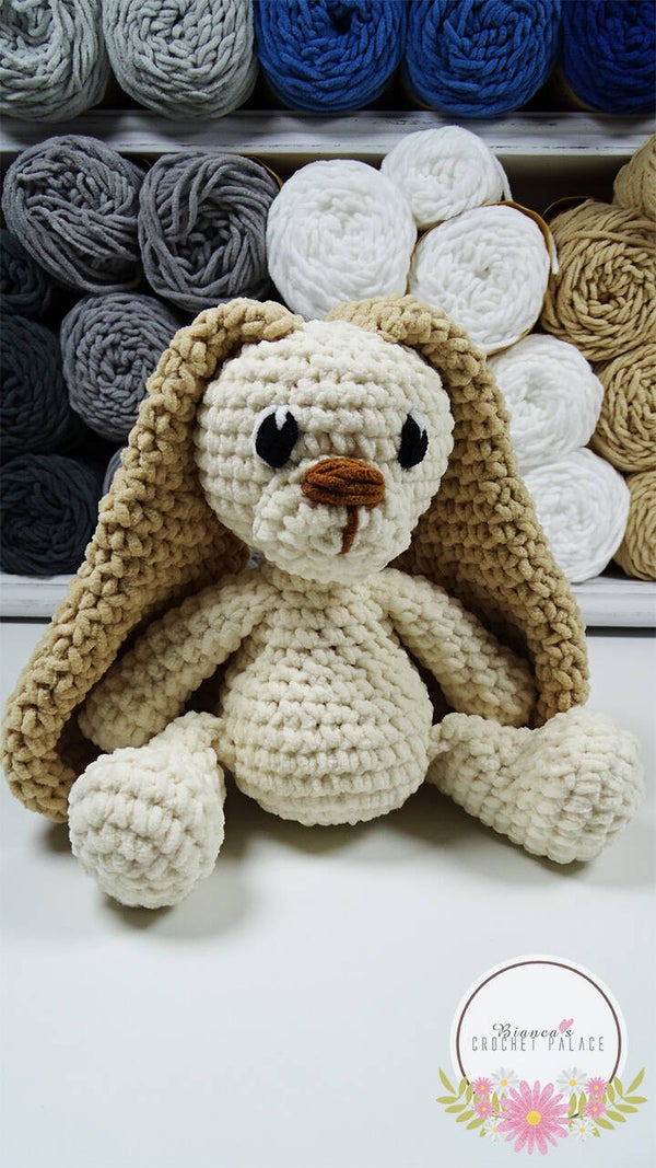 Hangoorkonijn Beige Bruin