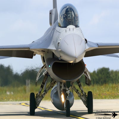 01-standard-yuh8j6.jpg
