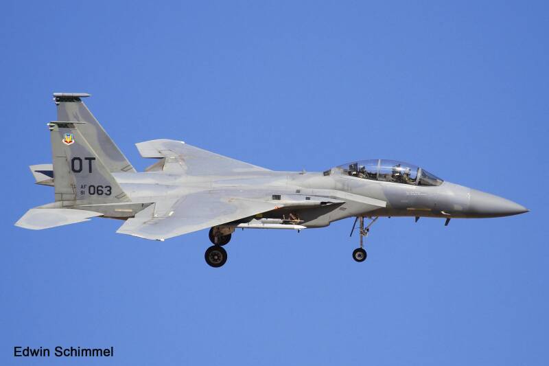 10F15D.jpg