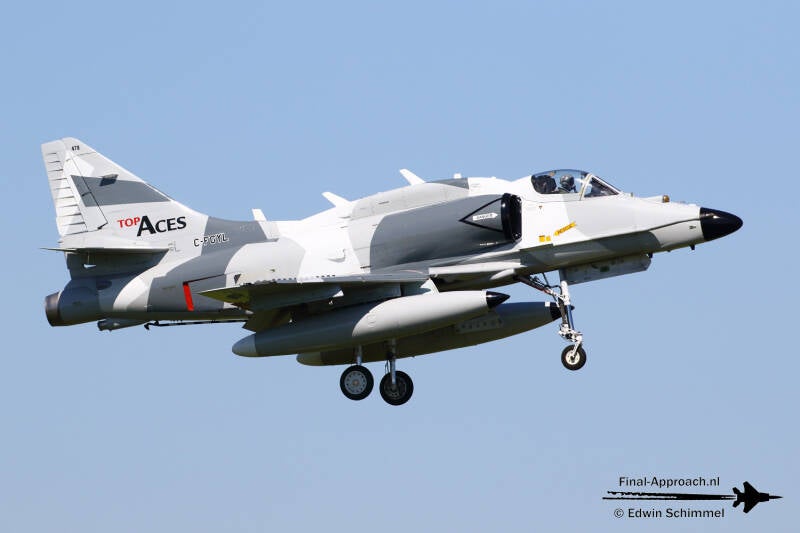 16-standard-kuxa68.jpg