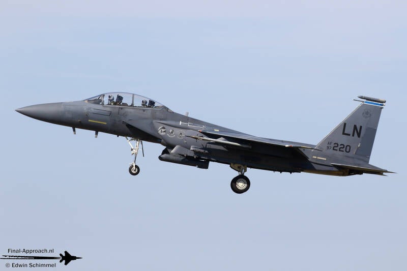 18-standard-8ucsgr.jpg