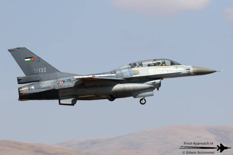 21-standard-vn188n.jpg