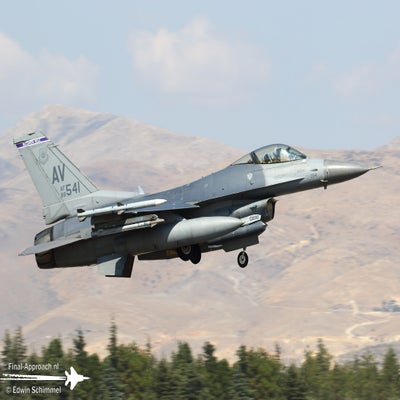 25-standard-99r9vj.jpg