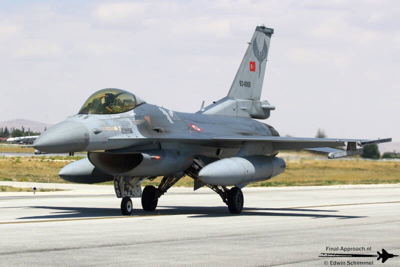 41-standard-qg9qtf.jpg