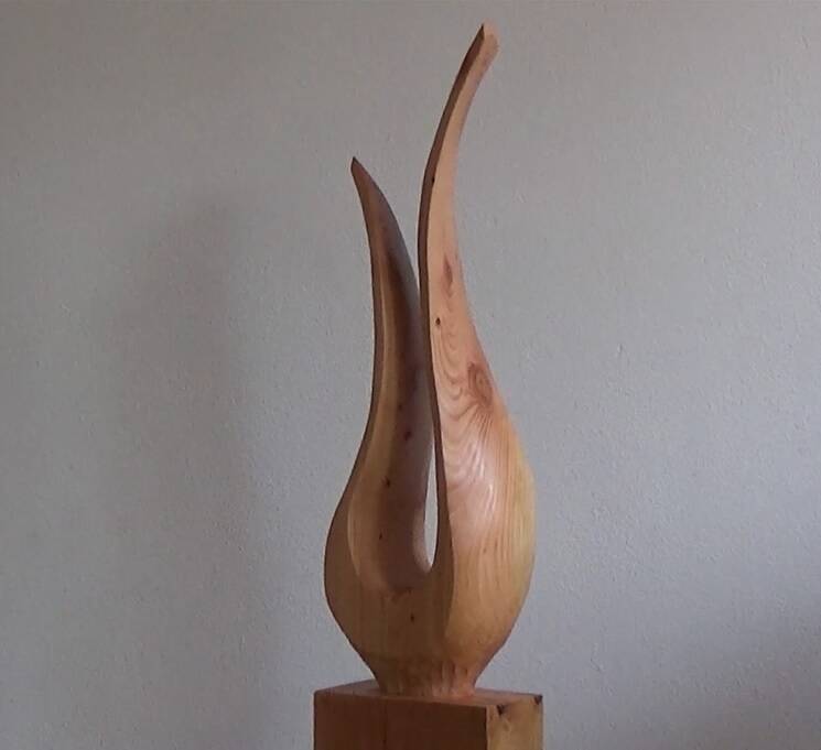 sculptuur van een vlam door Rob Peters