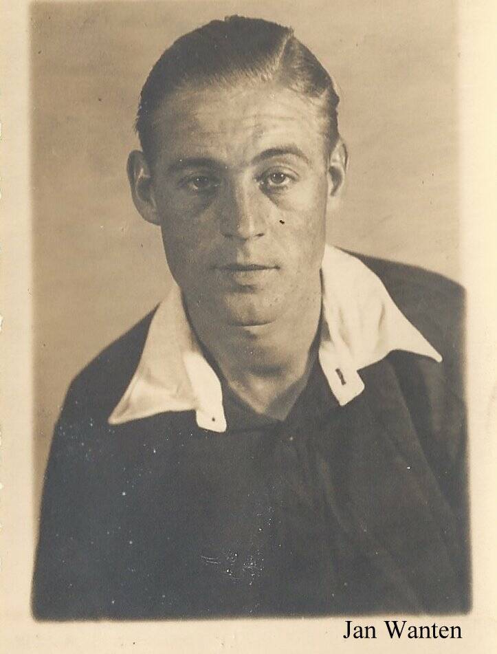 1947-19487-1.jpg