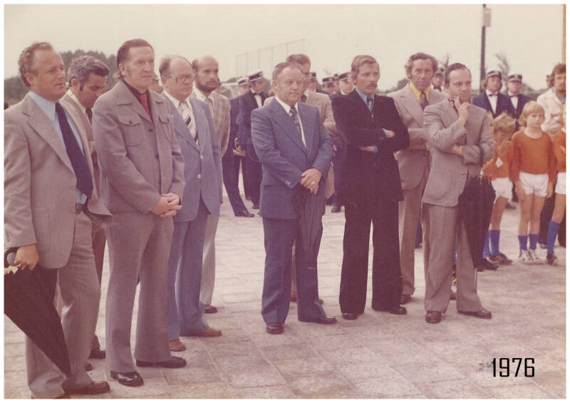 19762.jpg