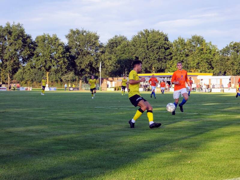 S0062015.jpg