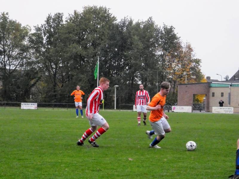 S0390118.jpg