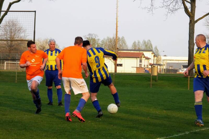 S0484176.jpg