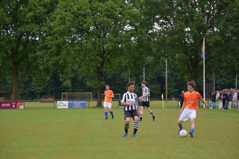 dsc_1233-standard.jpg