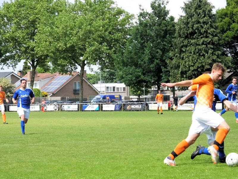 leunen-reuver-0-2-10-standard-4l2p18.jpg