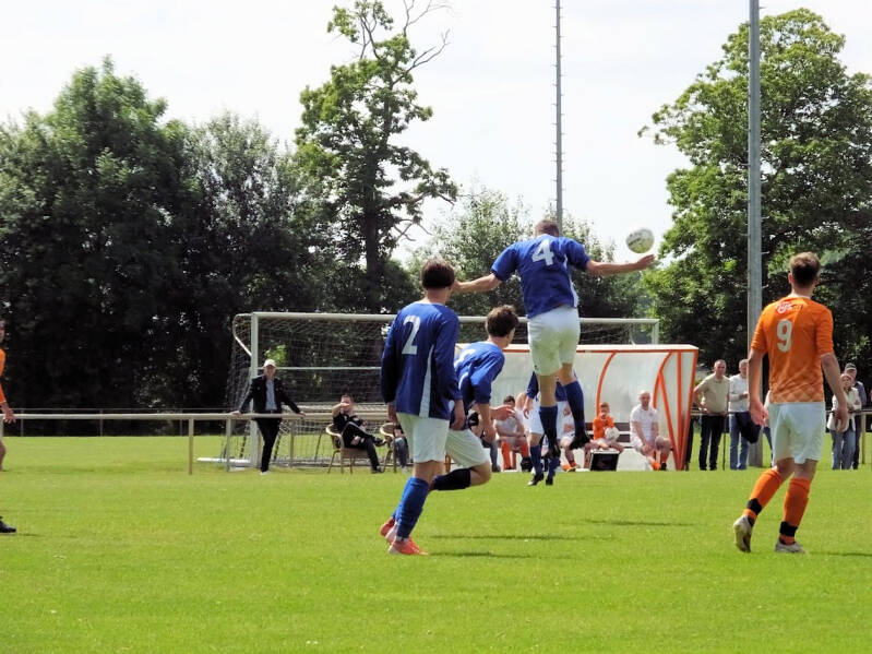 leunen-reuver-0-2-14-standard-em9w8p.jpg