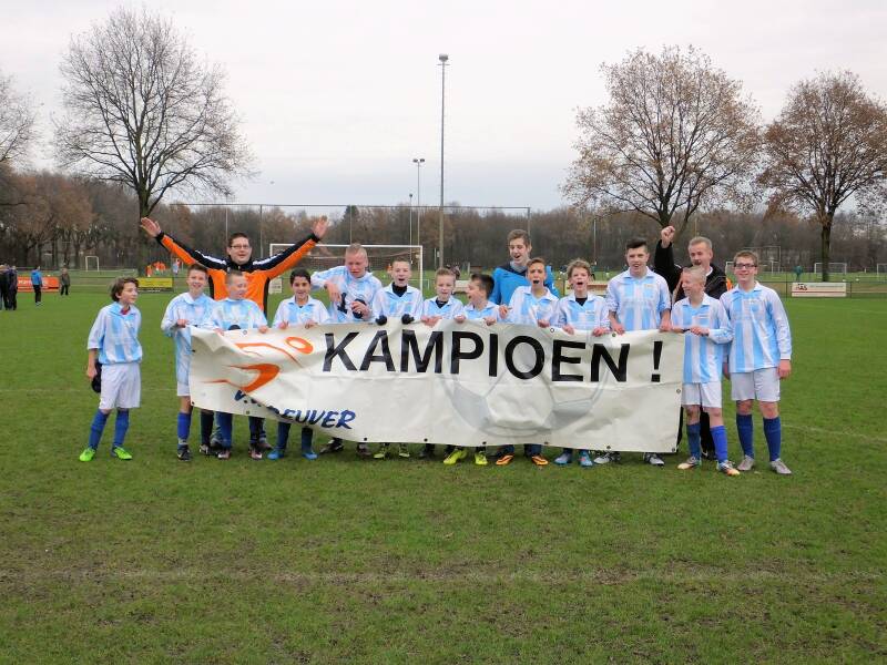 reuver-c3-kampioen-64-standard.jpg