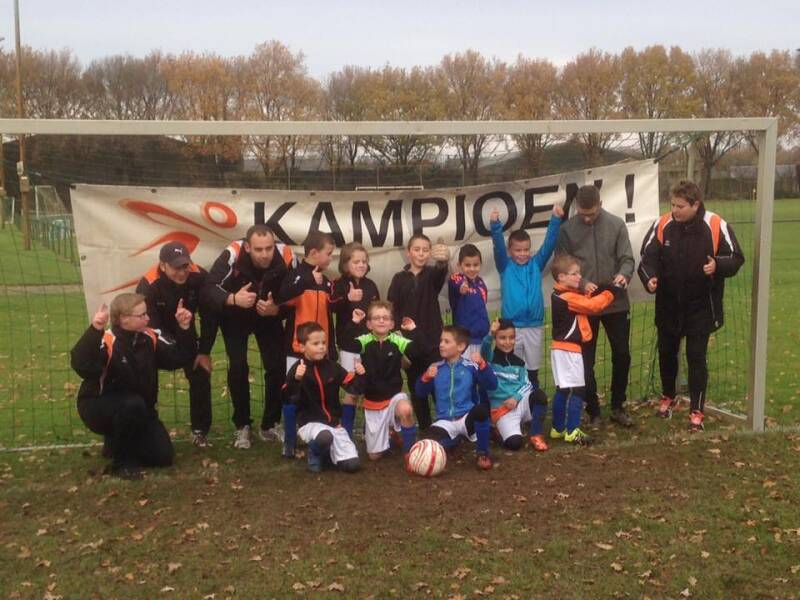 reuver-f3-kampioen-1-standard.jpg