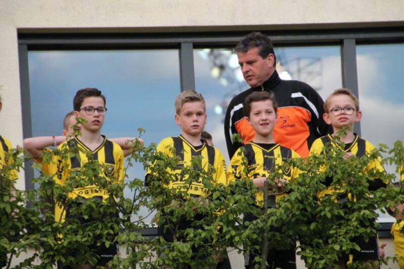 reuver-jeugd-bij-vvv-ajax-10-standard-s35cai.jpg