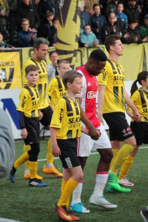 reuver-jeugd-bij-vvv-ajax-22-standard.jpg