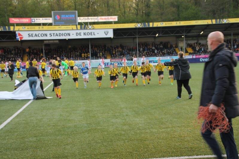 reuver-jeugd-bij-vvv-ajax-28-standard.jpg