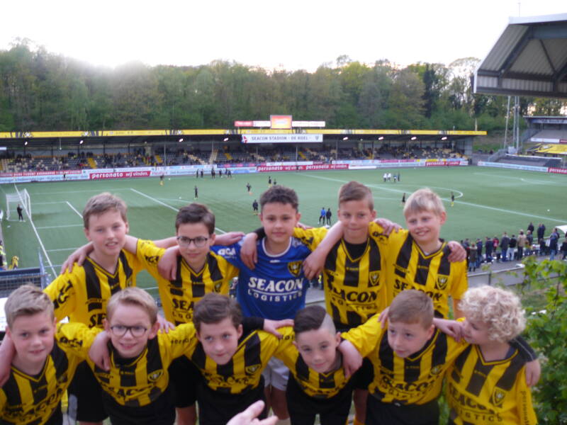 reuver-jeugd-bij-vvv-ajax-37-standard.jpg