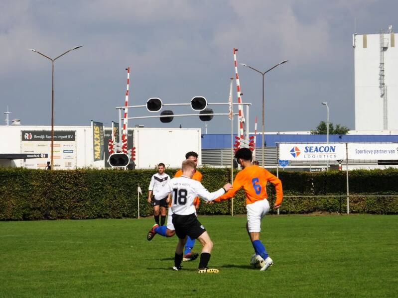 s0158742jpg-1.jpg