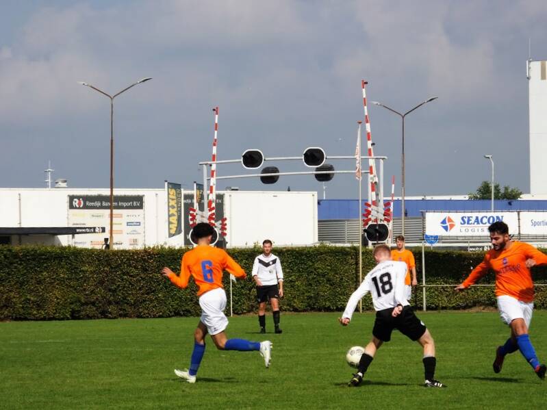 s0158744jpg-1.jpg