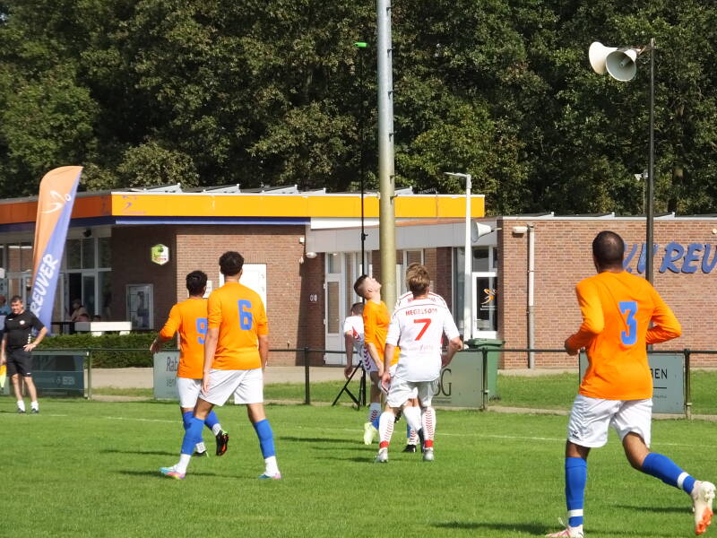 s0213164jpg-1.jpg